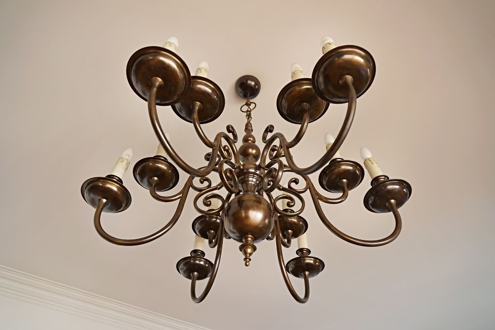 Candeeiro de tecto 12 lâmpadas