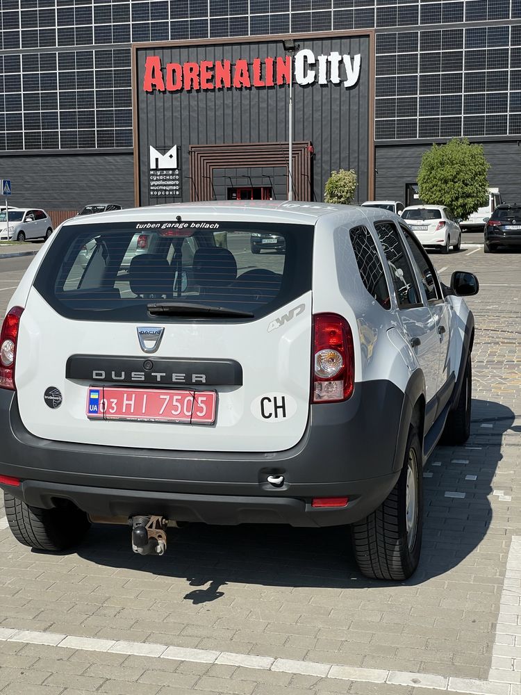 Dacia Duster 2011