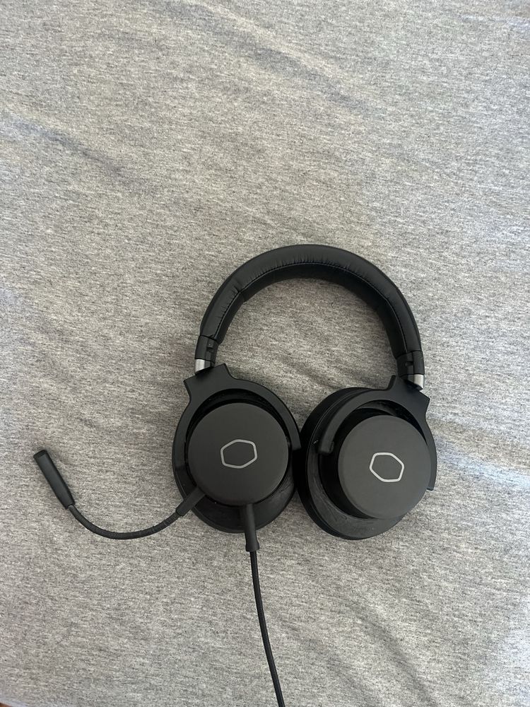 Cooler Master mh751