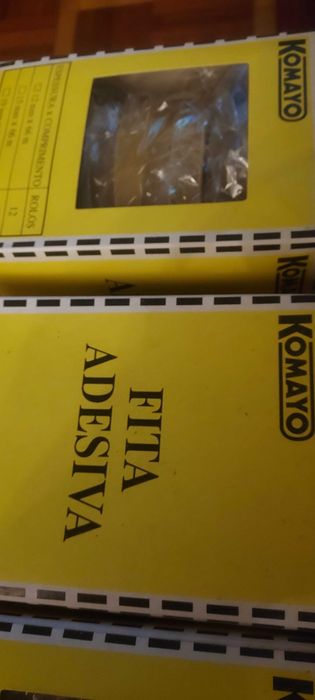 FITA COLA. CAIXAS DE 12 ROLOS. IMBATÍVEL. fotos elucidativas. Vejam fo