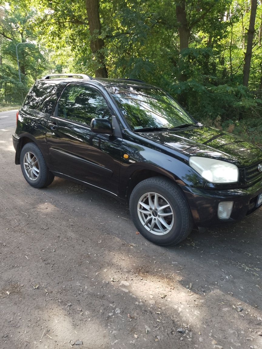 Toyota RAV4 Benzyna