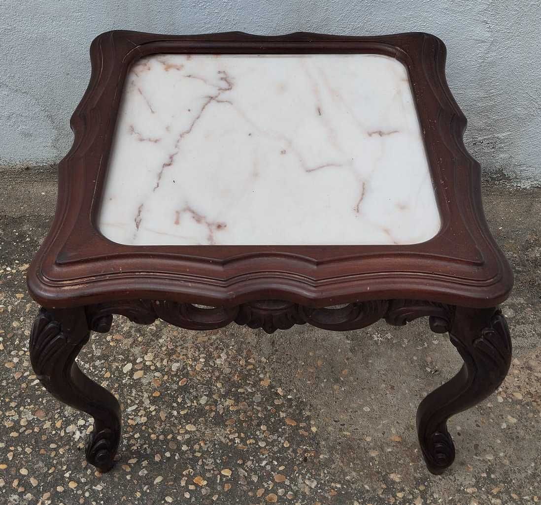 Mesa Antiga com Tampo em Mármore