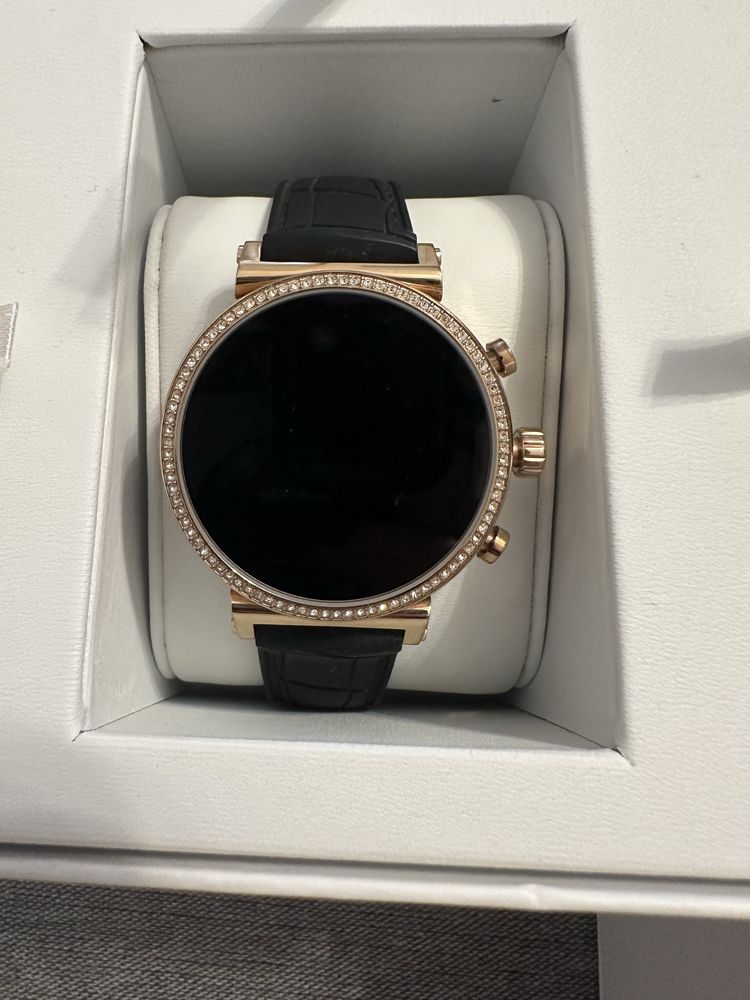 Smartwatch Michael Kors SOFIE MKT5069