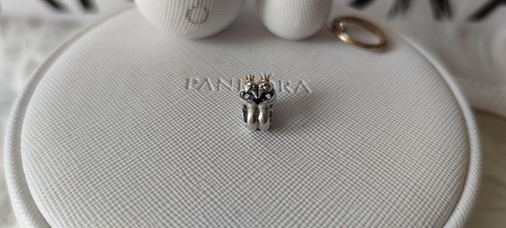 Pandora charms moments Łabedzie i serce 799315C00