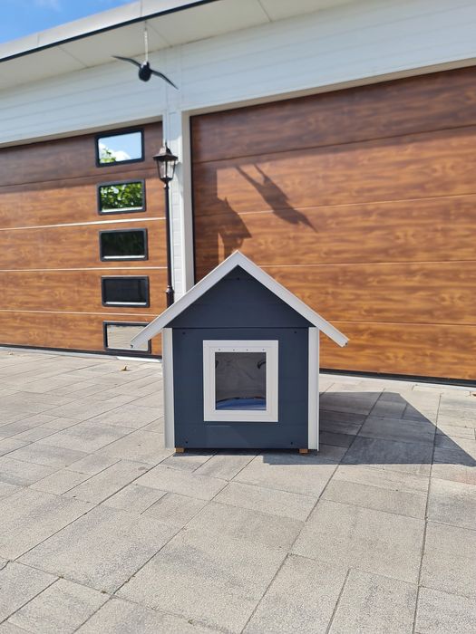 Buda dla psa ocieplana