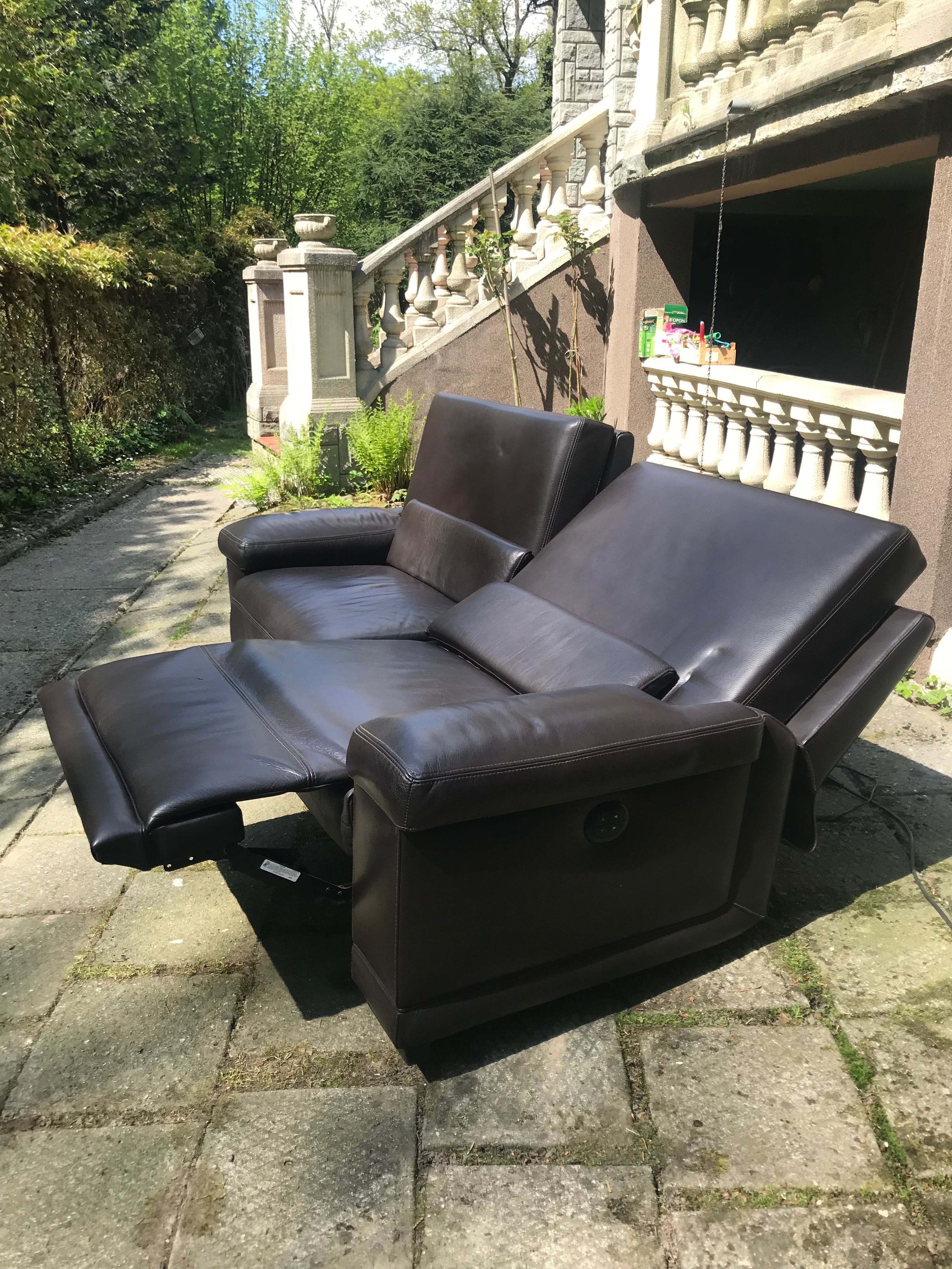 Sofa skórzana z funkcja relaks