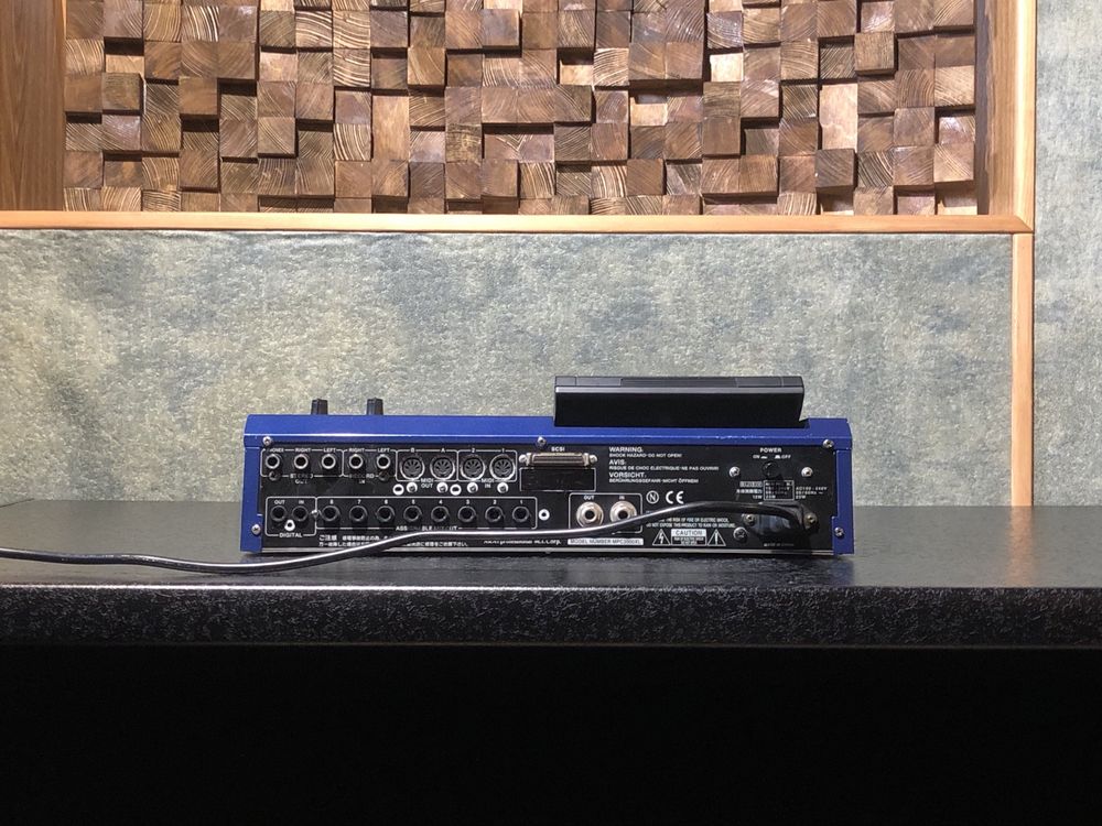 Akai Mpc 2000xl Sampler Blue MCD Klasyk