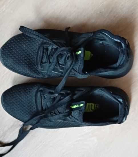 Buty 4F czarne rozmiar 38 lato sneakersy