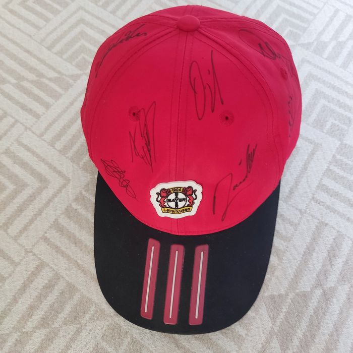 Adidas,czapka Bayer Leverkusen z autografami