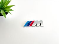 Símbolo traseiro M p/ BMW - NOVO