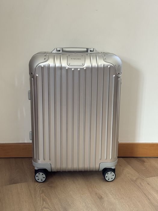 Rimowa Original Cabin Silver 2024