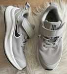 Nike Star Runner buty sneakersy lekkie  27 ,5 szare