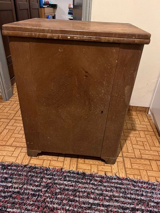 Vendo máquina de costura antiga