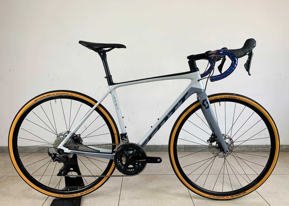 Карбоновий ендуранс Scott Addict 20 Disc в ідеалі