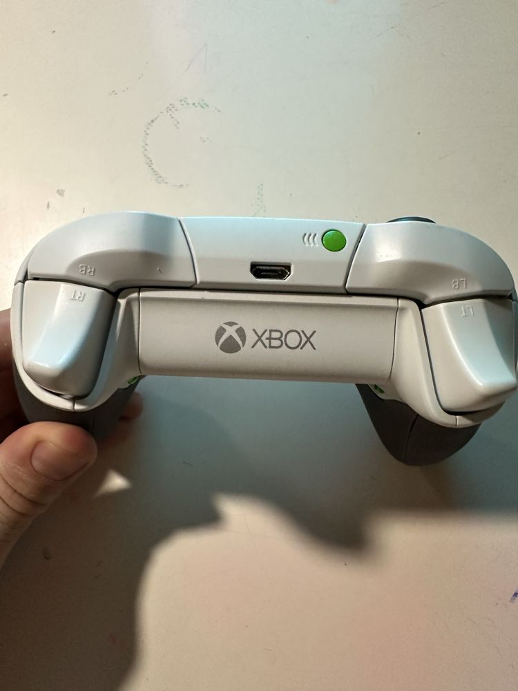 Microsoft Xbox Wireless Controller Elite Series 1