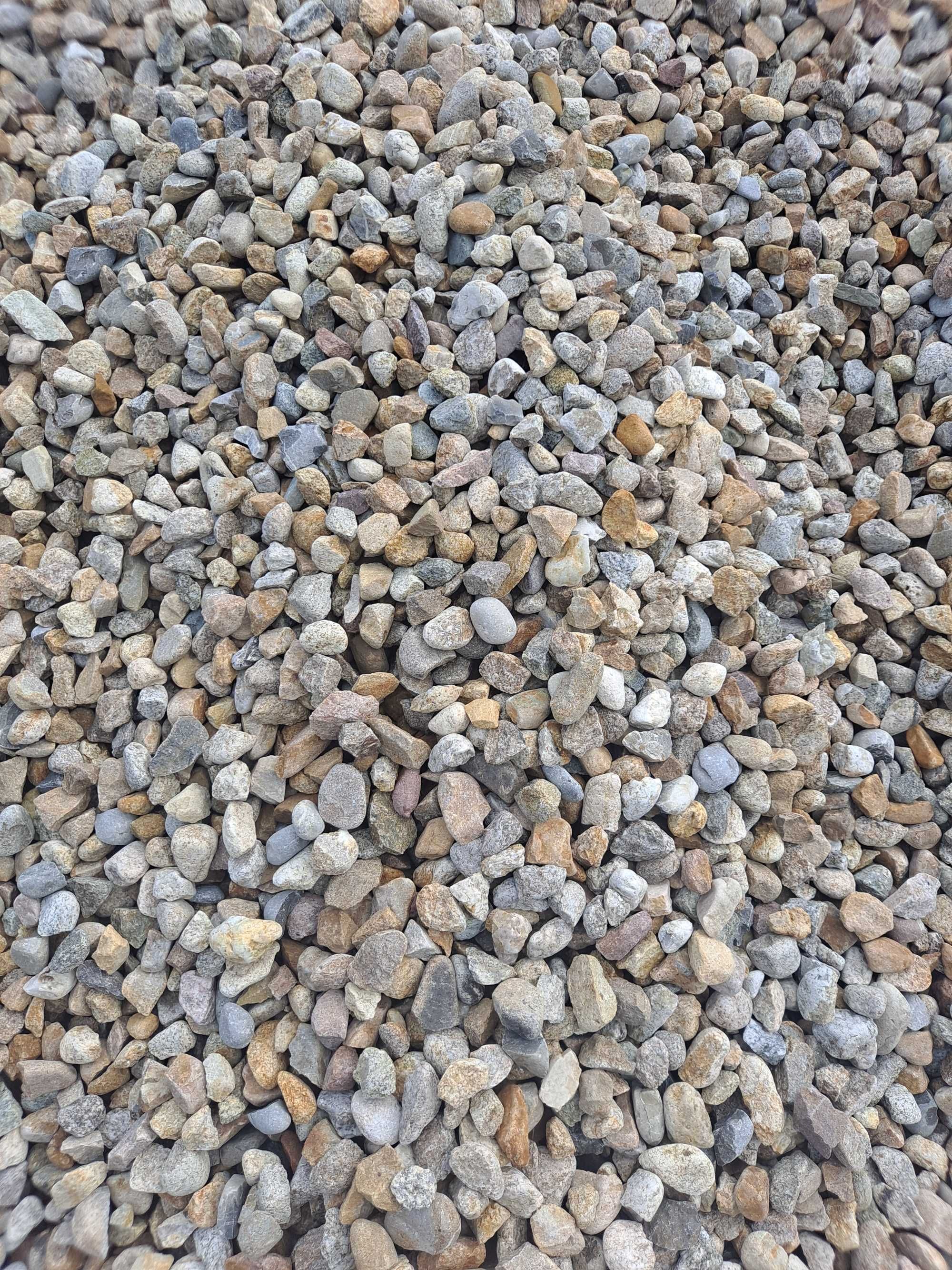Kamień ozdobny ogrodowy, żwir otoczak lodowy 16-32 mm, wywrotka 3,5 t