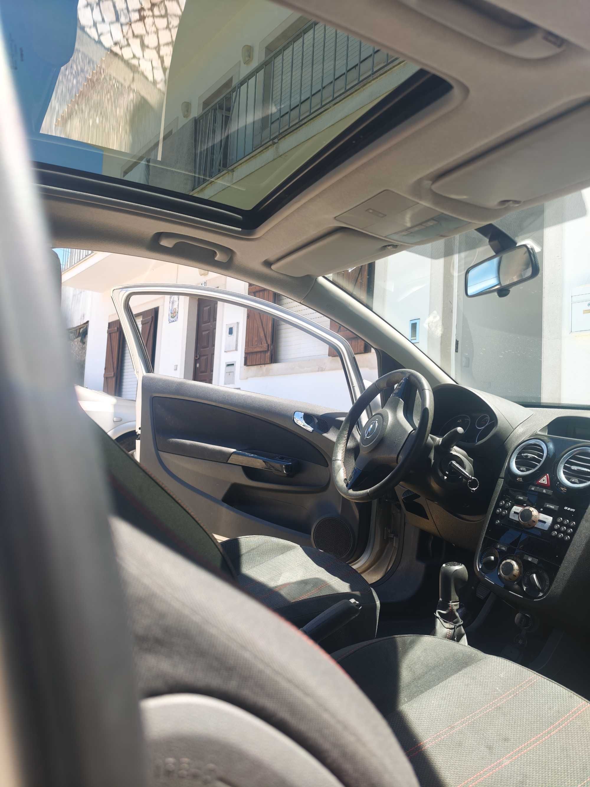 Opel corsa D Street edition 2012 gasolina