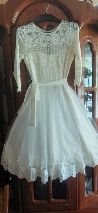 Нарядне плаття на свято