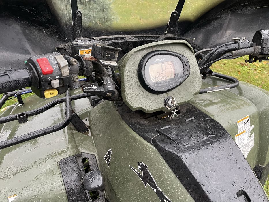 Quad Arcticat  Suzuki  yamacha Stan bardzo dobry
