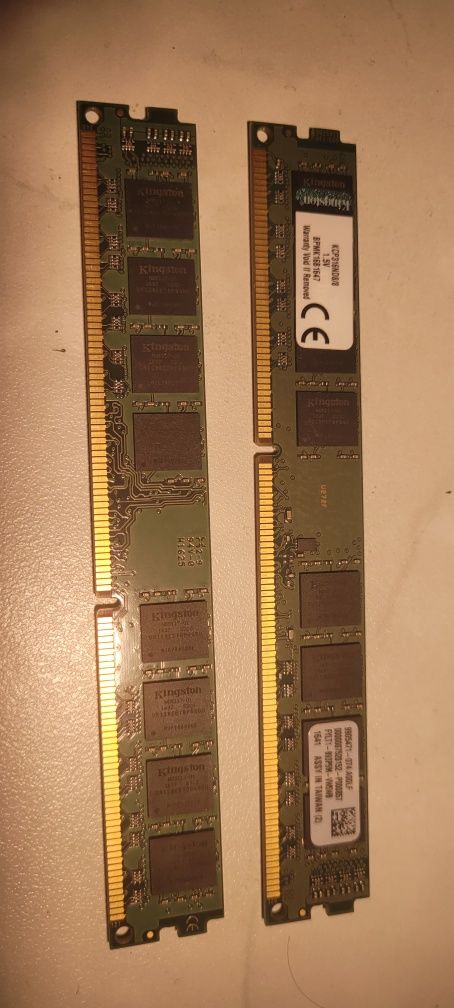 Оперативная память DDR3 16GB две по 8GB Kingston