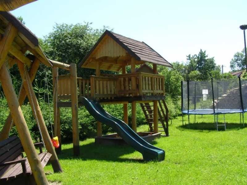 Bieszczady -Domki Nad Rozlewiskiem kominek + grzejniki BALIGRÓD