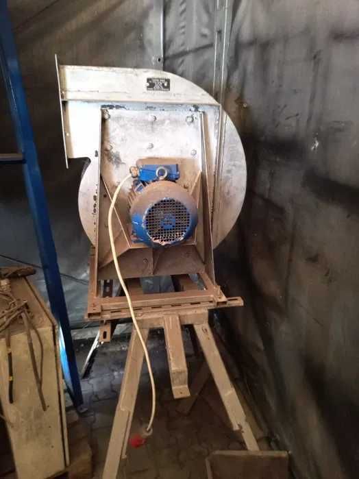 Podajnik/separator/kruszarka