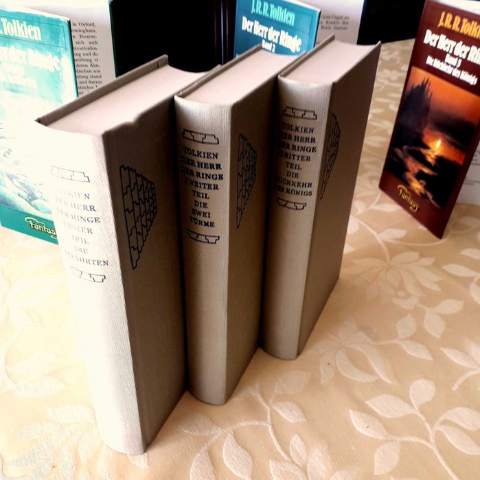 J R R Tolkien - Senhor dos Anéis - Bertelsmann cerca 1980  ALEMÃO