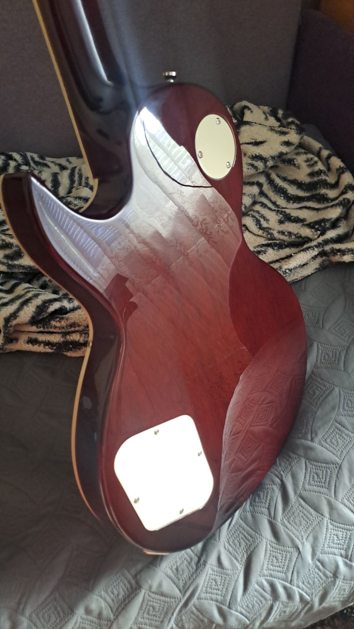 гітара Cort Les Paul gold top