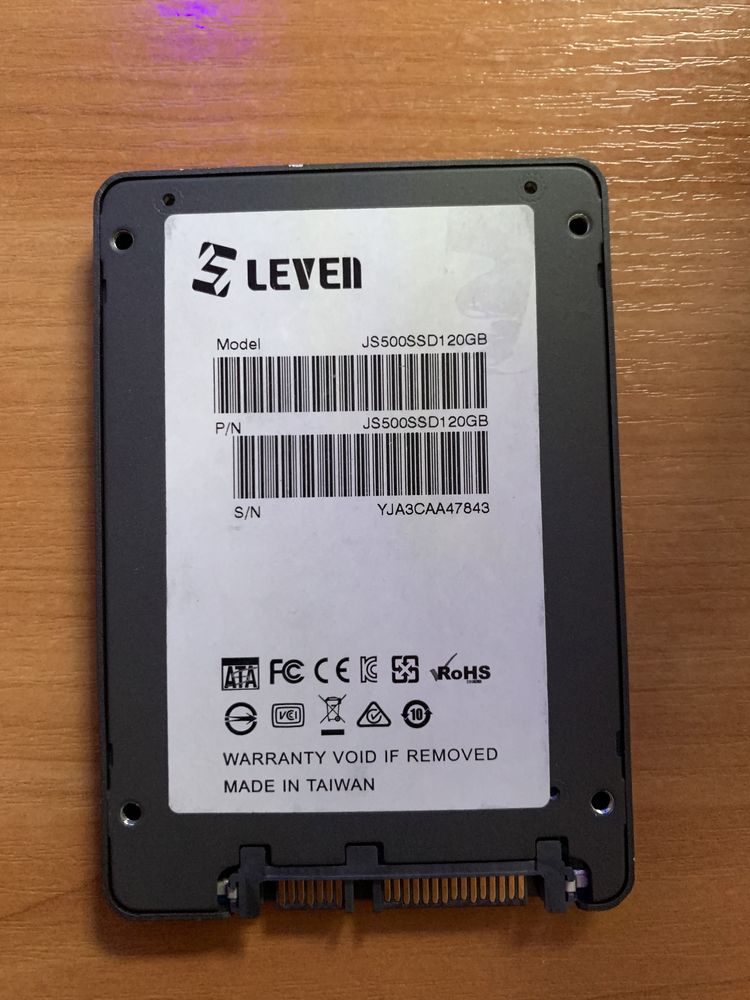 Накопичувач SSD