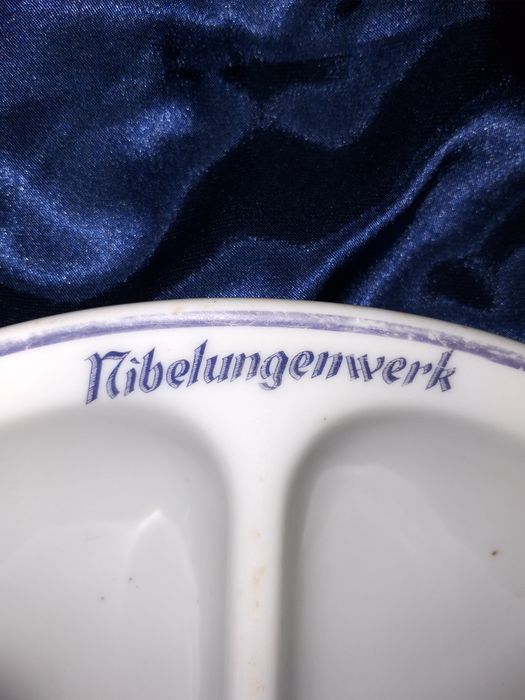 Менажница Nibelungenwerk. Цена Снижена!