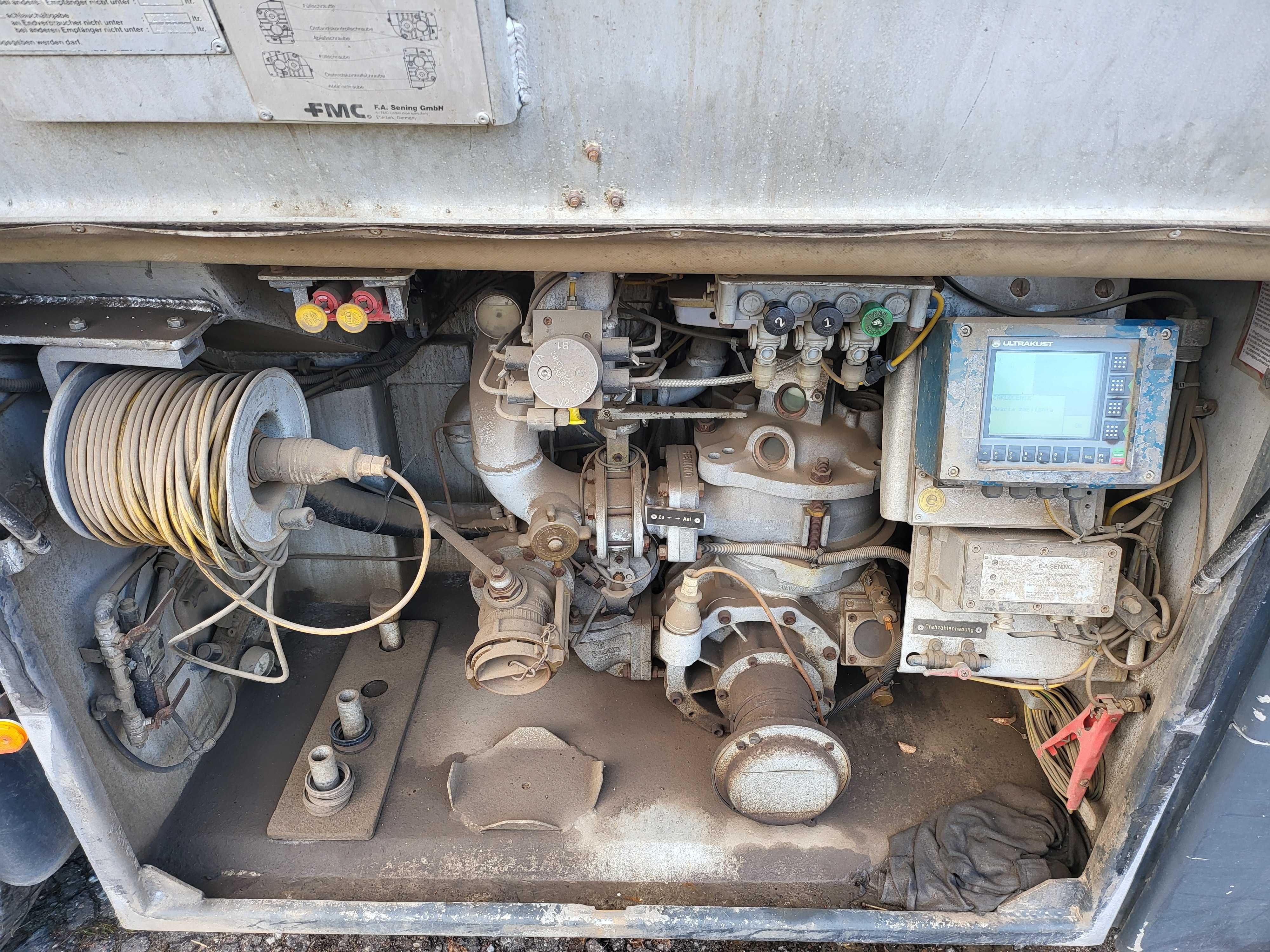 MAN L 77 autocysterna