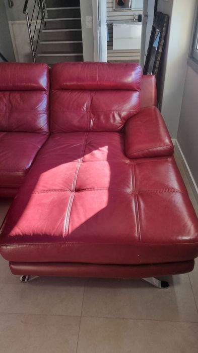 Sofá com chaise long pele