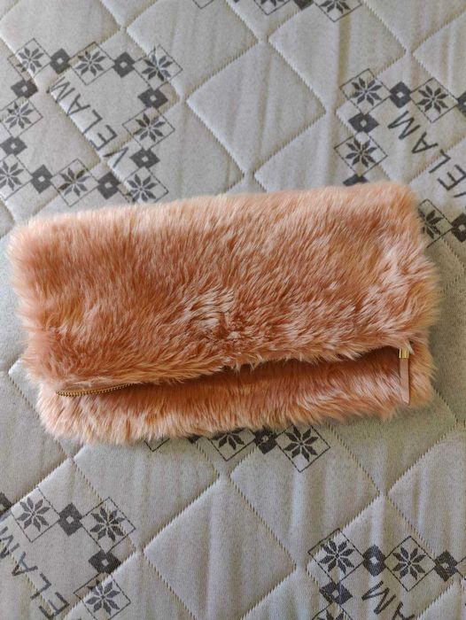 Модный женский меховой клатч бренд NEW LOOK