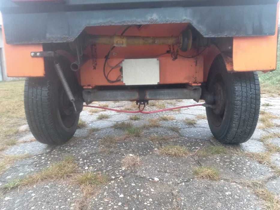 Piaskarka,posypywarka,solarka. Do chodników,ścieżek rowerowych