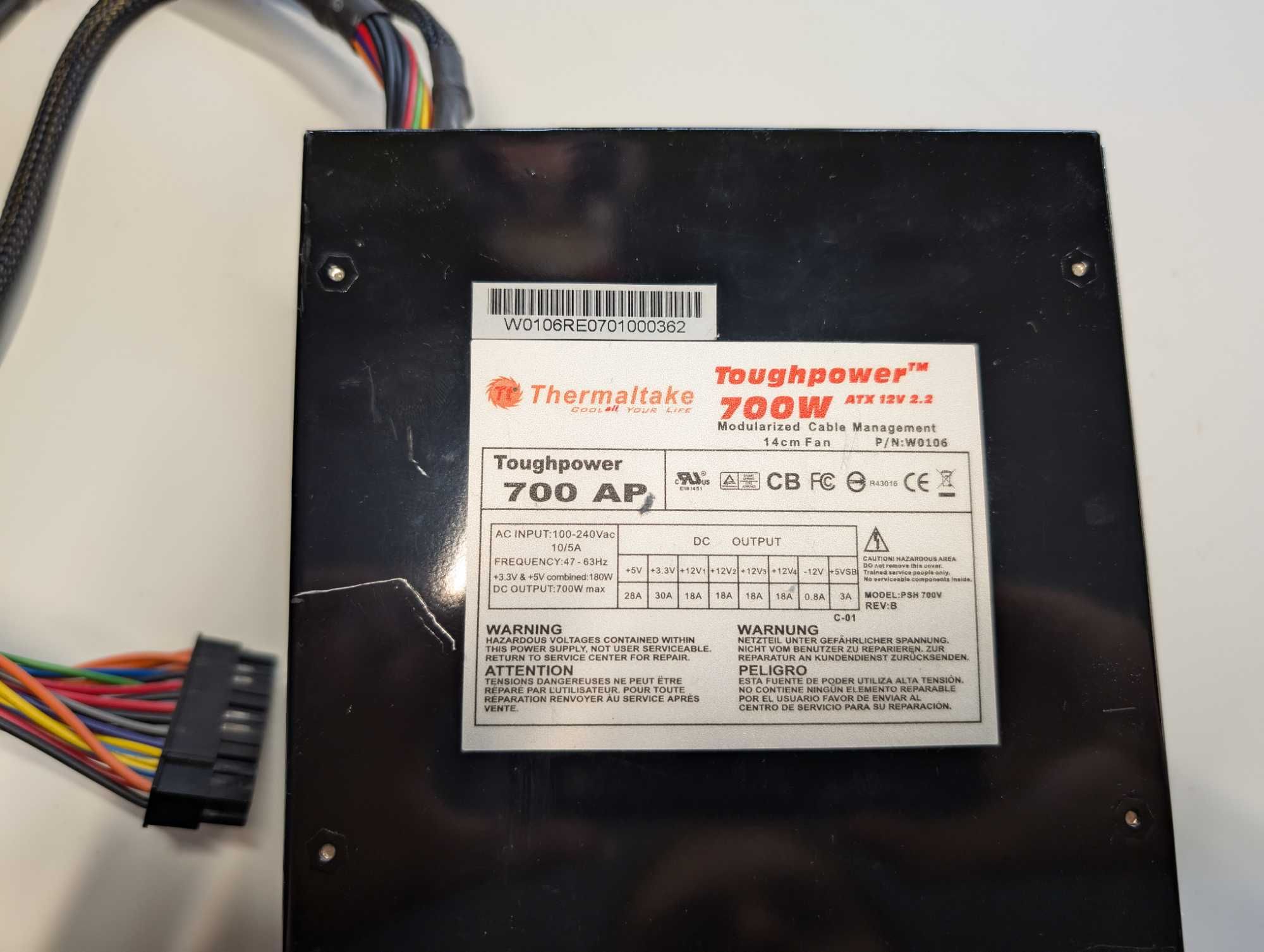 Zasilacz Thermaltake Toughpower 700W