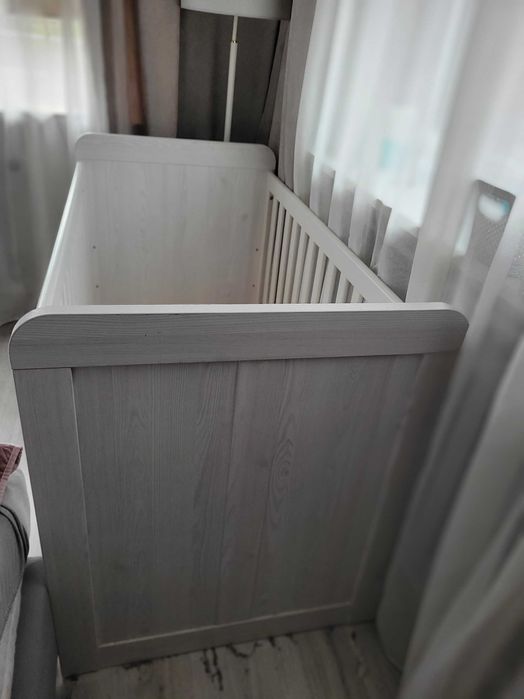 Łóżeczko niemowlęce