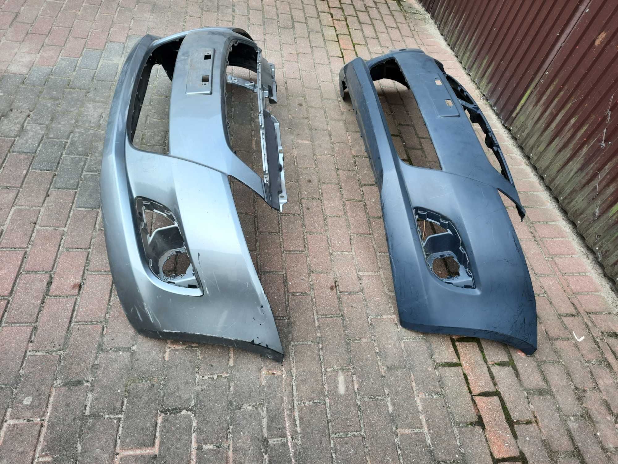 Suzuki Swift MK7 10-13 zderzak przód oryginał