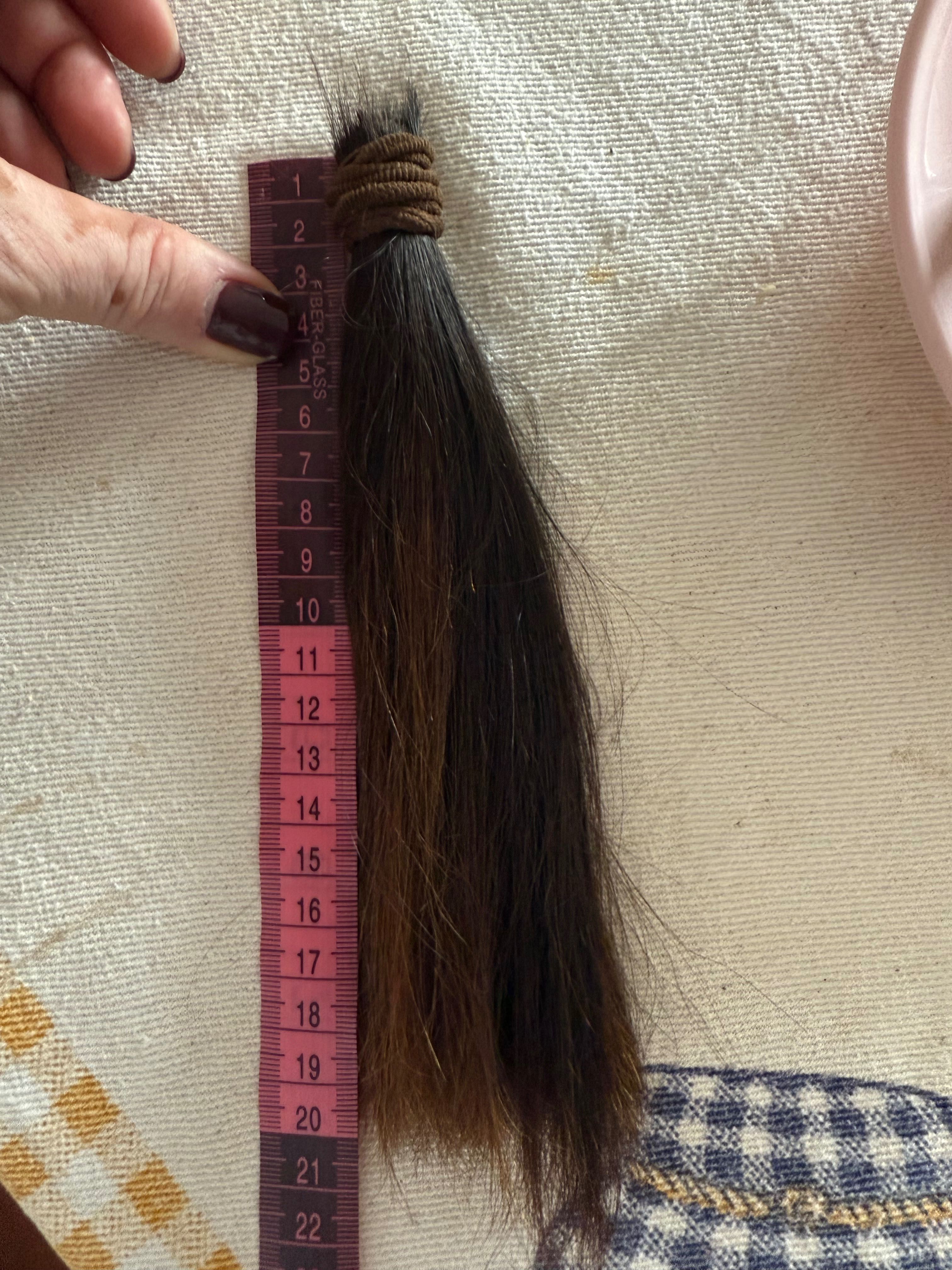 Cabelo liso natural 20 cm