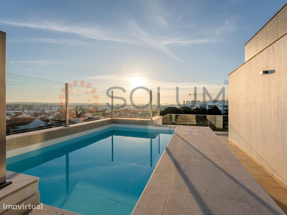 Penthouse de Luxo com piscina - Montijo