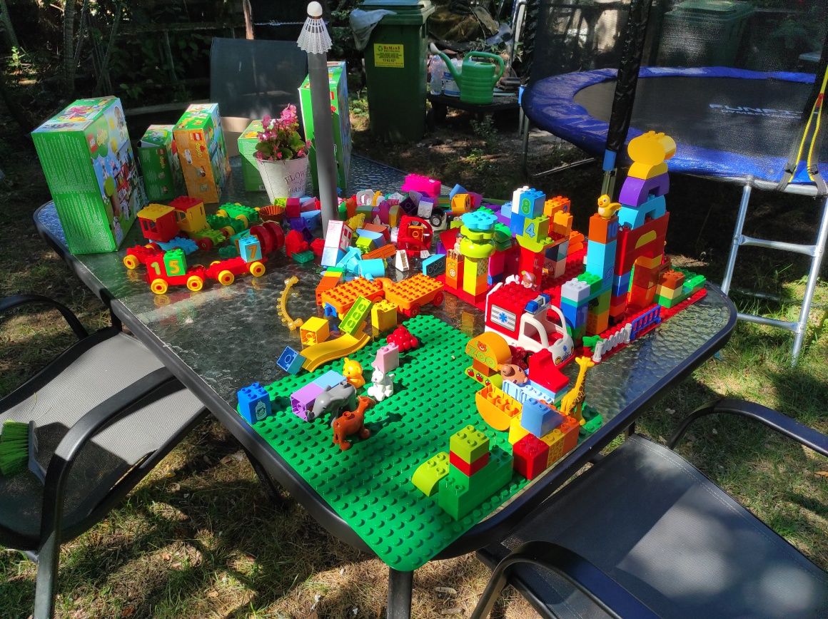 Klocki LEGO Duplo zestawy i pojedyńcze klocki.