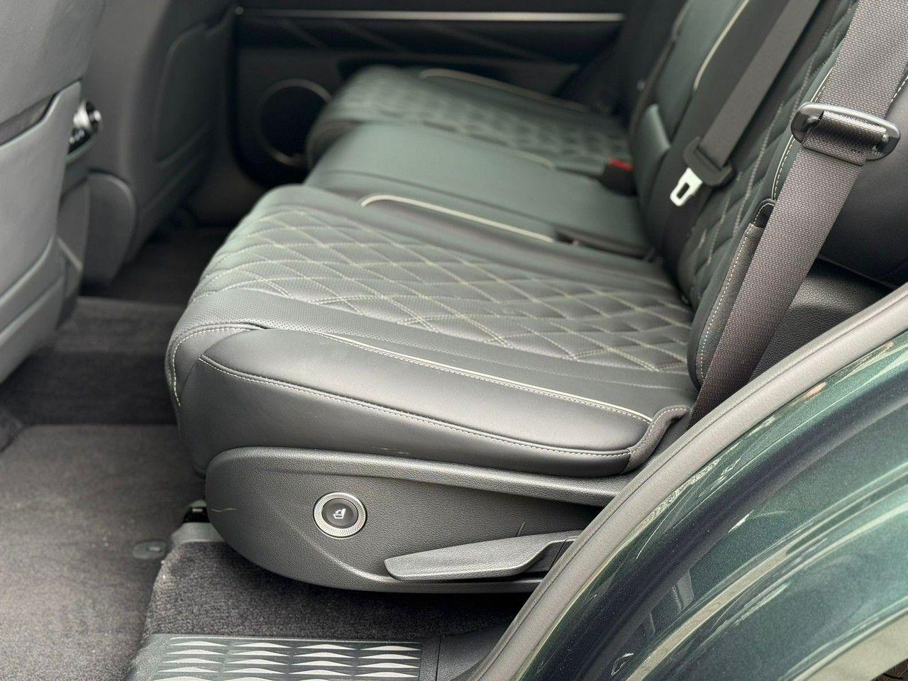 Genesis GV80 Alcantara, kamery 360, lexicon, Android Auto