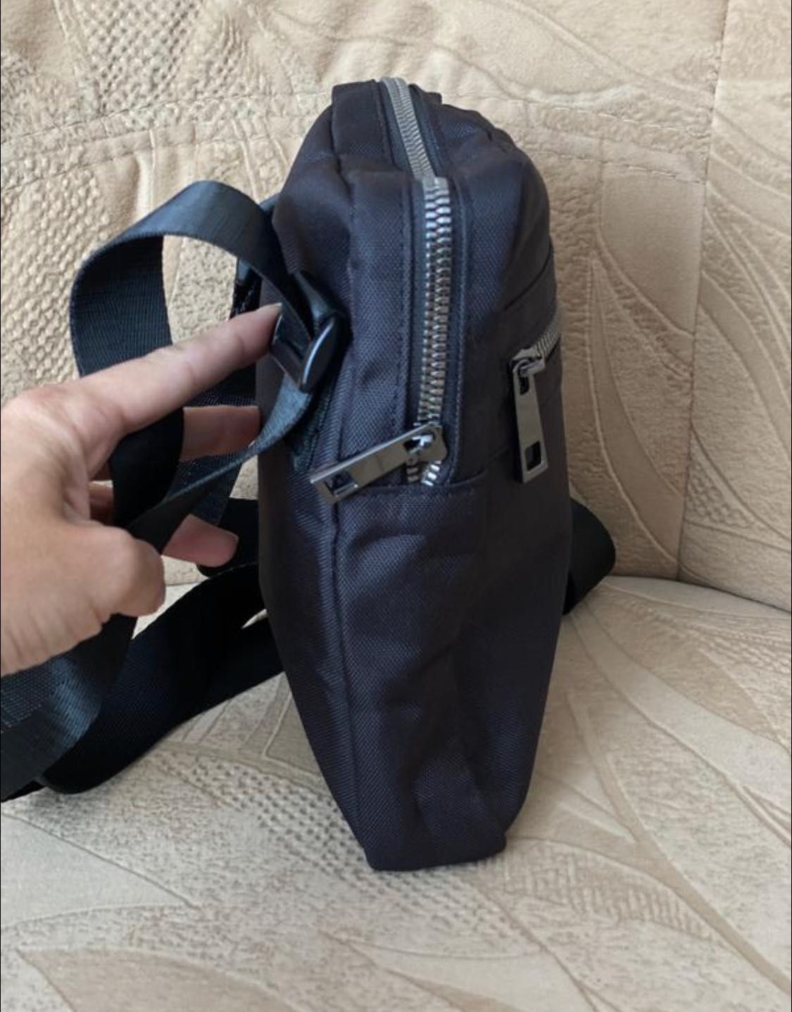 Нова  чоловіча сумка через плече, барсетка C&A, чорного кольору.