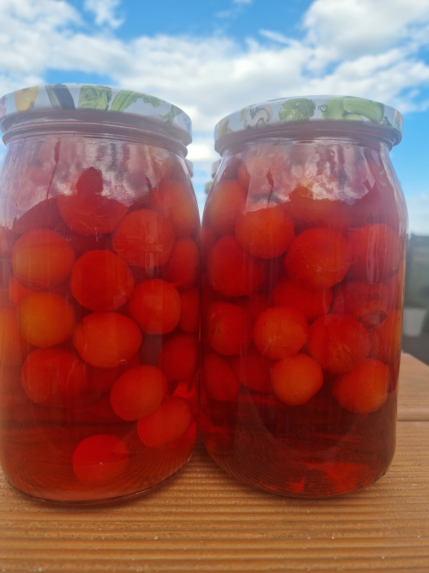 Kompot z mirabelek czerwonych