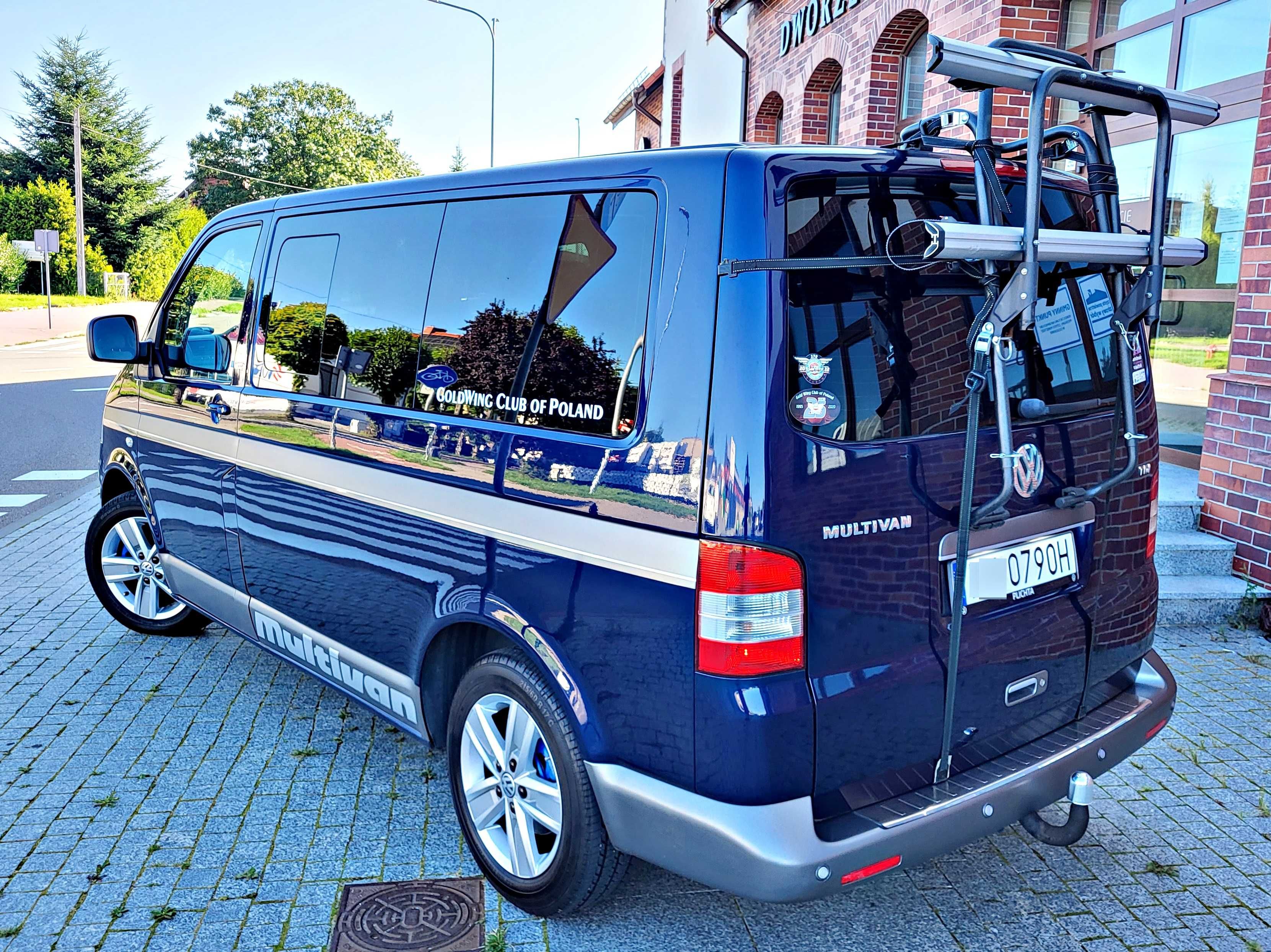 Śliczny Volkswagen Multiwan Life Alu 17 NAVI Klimatronik 7 OSOBOWY