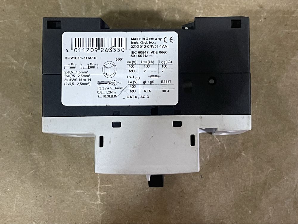 Автомат захисту двигуна SIEMENS 3rv1011-1da10