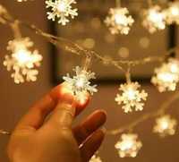 piękna świąteczna dekoracja w kształcie płatków śniegu