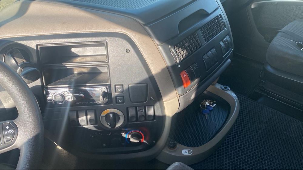 ДАФ DAF 105 штора