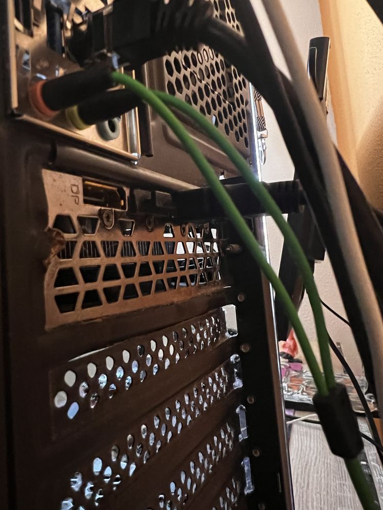 Pc gamer Com monitor 165Hz Preço nao negociavel