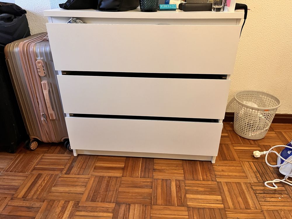 Armário para roupas