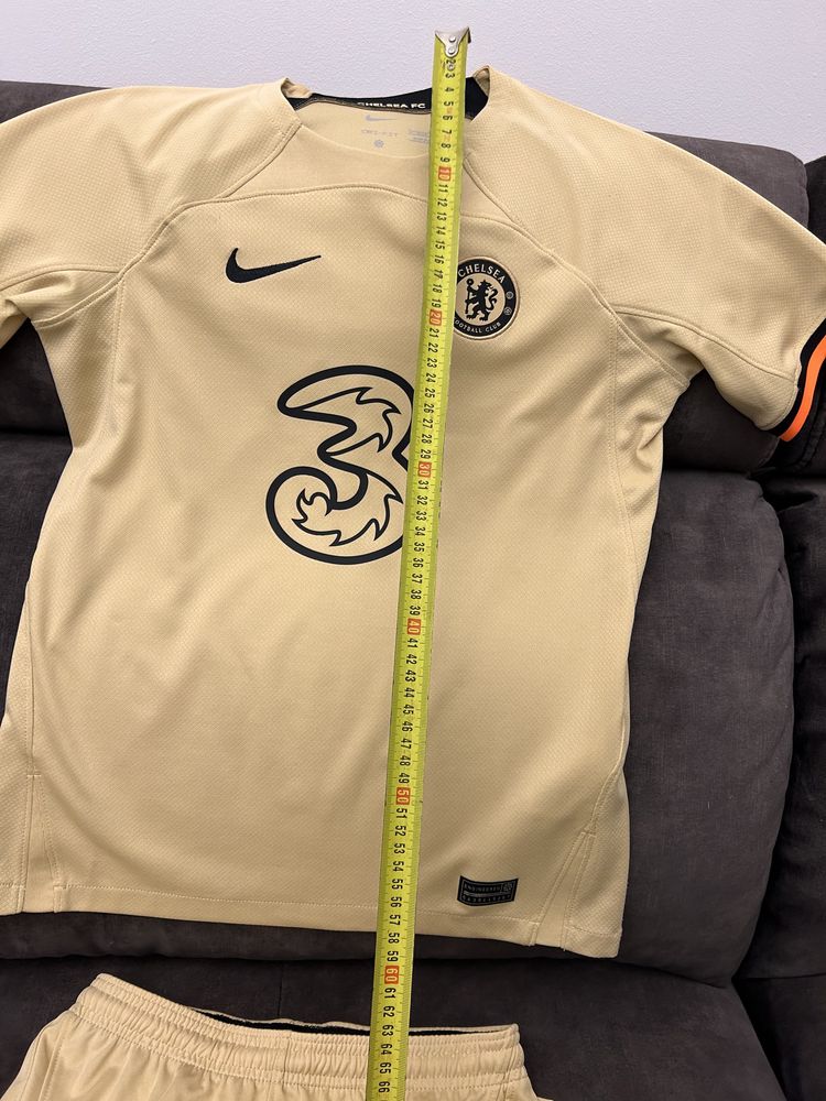 Chelsea nike strój piłkarski L 147 -158 koszulka spodenki kompl